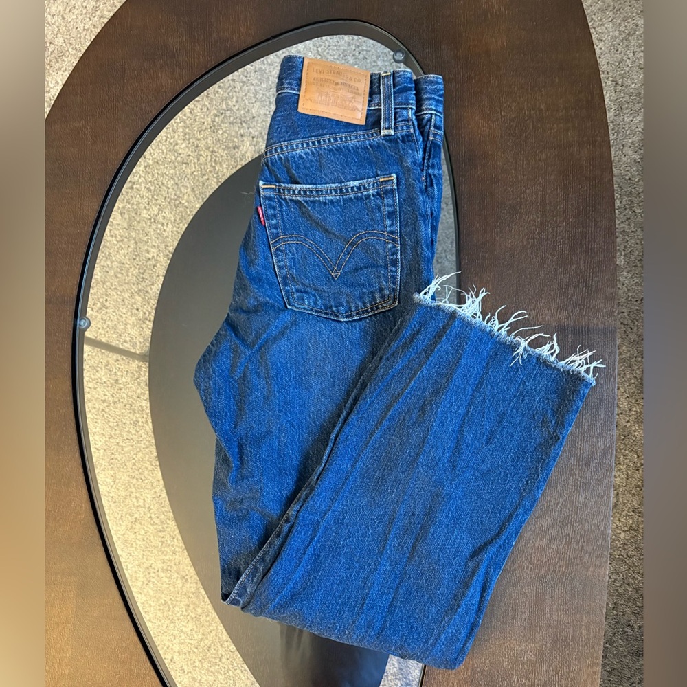 Levi’s Ribcage Jeans - Picture 4 of 4